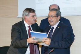 Manuel Assunçao y José Ángel Narváez en la Asamblea General del grupo Tordesillas. Edificio The G...