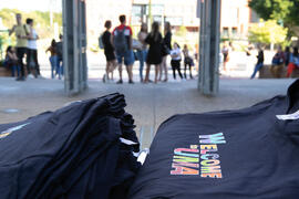 Detalle de camiseta. III Encuentro de Bienvenida para los participantes del "Buddy Program". Jardín Botánico. Octubre de 2019