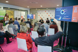 Presentación del informe de alumnos egresados del curso 2013-2014. IV Feria de Empleo de la Universidad de Málaga. Escuela Técnica Superior de Ingenierías Industriales. Mayo 2018