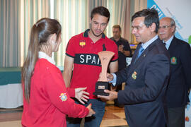 Entrega de trofeo. Campeonato de España Universitario de Golf. Antequera. Abril de 2017