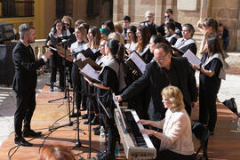 Coro Oficial de la Universidad de Málaga. Acto de la Hermandad de los Estudiantes en la Catedral....