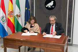Firma del convenio de la Universidad de Málaga con el gobierno de Paraguay. Edificio del Rectorado. Diciembre de 2017