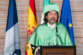Intervención de Luis Gómez Jacinto en la Apertura del Curso Académico 2017/2018 de la Universidad de Málaga. Salón de actos de la Facultad de Turismo. Septiembre de 2017