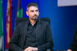 Ferran Ventura. Mesa redonda en la inauguración del curso 2018-2019 de la Escuela Técnica Superior de Arquitectura de la Universidad de Málaga. Paraninfo. Octubre de 2018