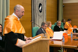 Eugenio José Luque Domínguez en la investidura como Doctor "Honoris Causa" de José Emil...