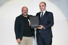 Entrega del premio Periodismo Deportivo a El Sol de Antequera. Gala del Deporte Universitario 2018. Escuela Técnica Superior de Ingeniería de Telecomunicaciones. Junio de 2018