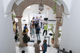 Manu Sánchez y Selu García Cossío. Curso "30 años de Carnaval de Cádiz, máximo exponente del...