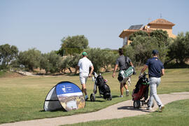 Golfistas en el campo. Campeonato Europeo de Golf Universitario. Antequera. Junio de 2019