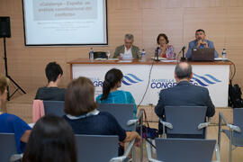 Mesa redonda: «Catalunya – España: un análisis del conflicto». Curso "Los riesgos de una soc...