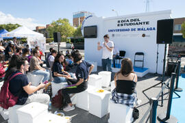 Obra "Embarazada", del grupo de teatro ATUMA. II Día del Estudiante. Campus de Teatinos. Octubre de 2018