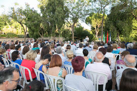 Intervención de Alfonso Carlos Morón en el homenaje al personal que cumple 25 años de servicio en la UMA o jubilado. Jardín Botánico. Junio 2017