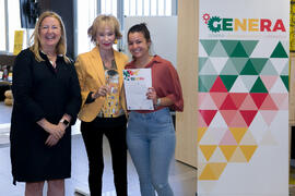 Entrega de diploma. Clausura del programa "Genera". Edificio "The Green Ray"....