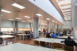 Biblioteca de Informática y Telecomunicaciones. Campus de Teatinos. Abril de 2013