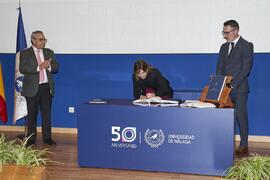 Toma de posesión de Carmen María González Domenech como profesora titular del Área de Microbiología de la Universidad de Málaga. Toma de posesión de nuevos catedráticos y profesores titulares de la Universidad de Málaga. Paraninfo. Noviembre de 2023