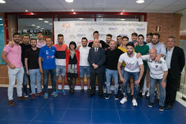 Foto de grupo. Inauguración de la exposición "Málaga en el Objetivo". Complejo Polidepo...