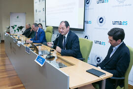 Juan Luis Carril. Jornada "Situación actual de Puerto Rico. Cooperación internacional y oportunidades de negocio en la isla". Edificio del Rectorado. Diciembre de 2017