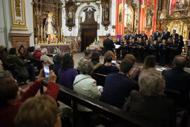 Concierto de Navidad de la Coral Sancti Petri homenaje a la Facultad de Económicas. Iglesia de los Mártires. Diciembre de 2015