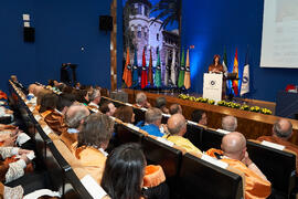 Discurso de investidura de Andrea Goldsmith como doctora "Honoris Causa" por la Escuela Técnica Superior de Ingeniería de Telecomunicación de la Universidad de Málaga. Paraninfo. Octubre de 2024