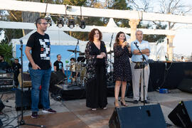 Presentación. Festival solidario en los Baños del Carmen. Cursos de Verano de la Universidad de M...