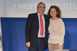 Toma de posesión de Francisca García Luque como profesora titular del Área de Traducción e Interpretación (Lengua Francesa) de la Universidad de Málaga. Paraninfo. Diciembre de 2022