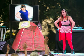 Representación de la obra "Superheroínas, S.L." de la compañía de teatro Caramala. Cursos de Verano de la Universidad de Málaga. Marbella. Julio de 2018