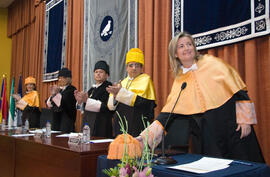 Toma de posesión de nuevos decanos, directores de centro y defensores de la Comunidad Universitaria. Paraninfo. Febrero de 2008