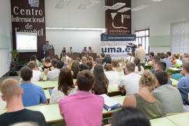 Intervención de Gaspar Garrote. Graduación del alumnado del CIE de la Universidad de Málaga. Cent...