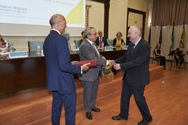 Reconocimiento a personal jubilado. Celebración del 50 Aniversario de la Facultad de Medicina de ...