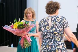 La soprano Ascensión Padilla tras su actuación. Graduación y clausura del curso del Aula de Mayor...