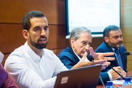 Mesa redonda: «Ciberataques de (des)información: ¿se pueden combatir las Fake News?». Curso "Ciberseguridad y cibercriminalidad: dos caras de una misma moneda". Cursos de Verano de la Universidad de Málaga. Málaga. Julio de 2019