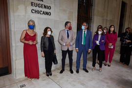 Grupo de autoridades. Inauguración de la exposición "Eugenio Chicano Siempre". Museo de...