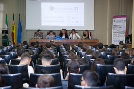 Mesa redonda "Emprendimiento femenino en la gastronomía". Seminario "Emprende 21". Facultad de Ciencias Económicas y Empresariales. Octubre de 2016