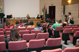 Conferencia de Christina Rosenvinge: "La flor entre la vía". Curso "Tres generaciones de la música Pop española". Cursos de Verano de la Universidad de Málaga. Málaga. Julio de 2018