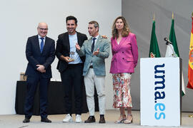 Distinción de Javier Castillo como Egresado de Honor. Acto de Honores y Distinciones de la Facultad de Marketing y Gestión. Campus de Teatinos. Junio de 2025