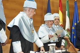 Investidura como "Doctores Honoris Causa" de Antonio García Berrio y Pilar Palomo Vázquez por la Facultad de Filosofía y Letras de la Universidad de Málaga. Edificio del Rectorado. Junio de 2024