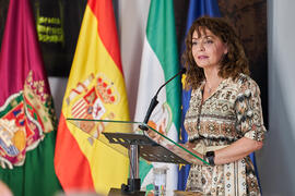 Macarena Parrado. Inauguración del mural de Ángel Idígoras en la Facultad de Ciencias Económicas ...