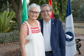 María del Carmen Álvarez y José Ángel Narváez en el homenaje al personal jubilado de la Universid...