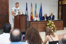 Intervención de un alumno del CIE-UMA en su graduación el Día del Español. Centro Internacional de Español de la Universidad de Málaga. Junio de 2016