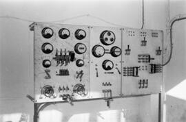 Escuela de Peritos Industriales en calle la Regente. Abril de 1956. Málaga (España)